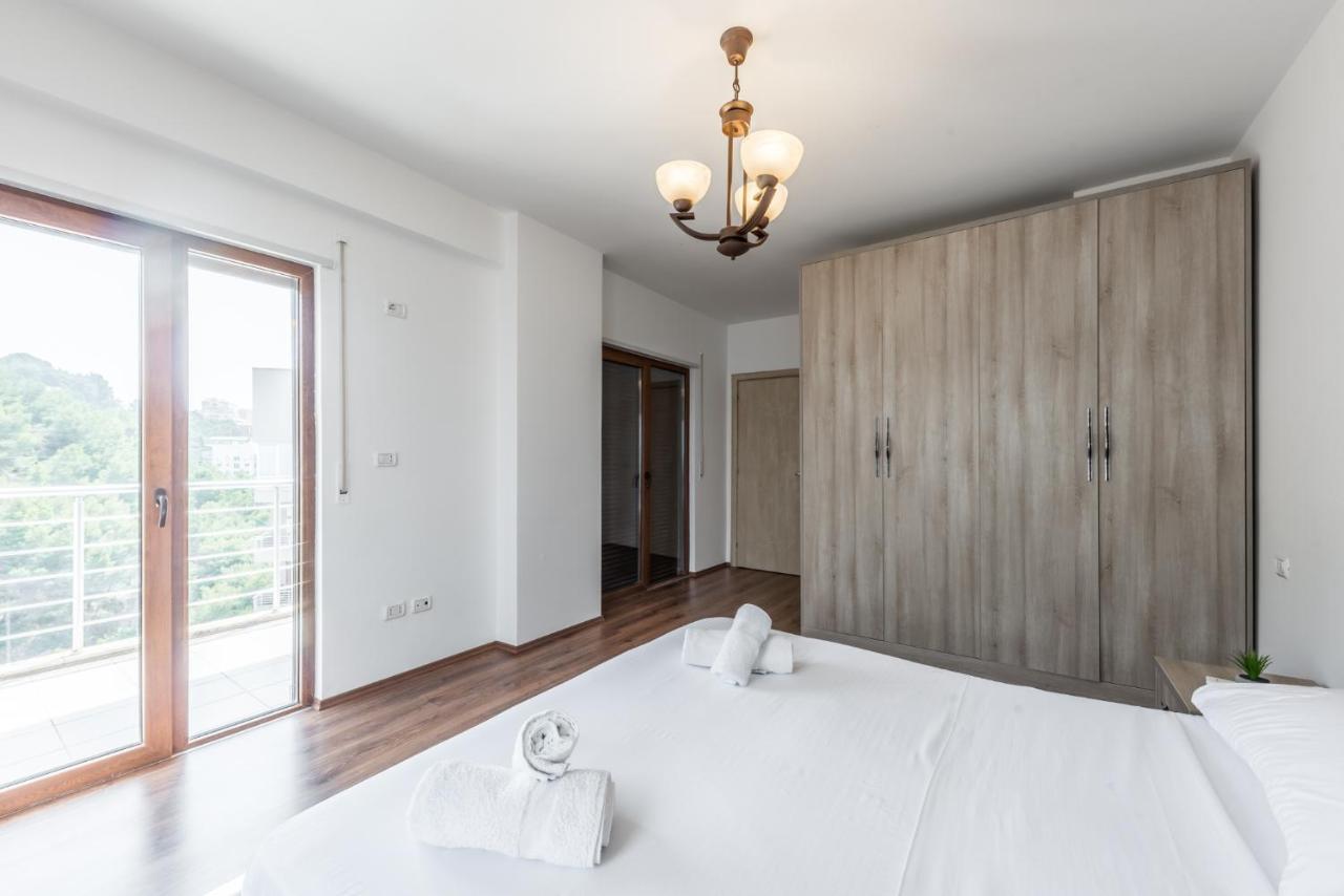 Spectacular Seaview Penthouse Apartment Драч Екстериор снимка